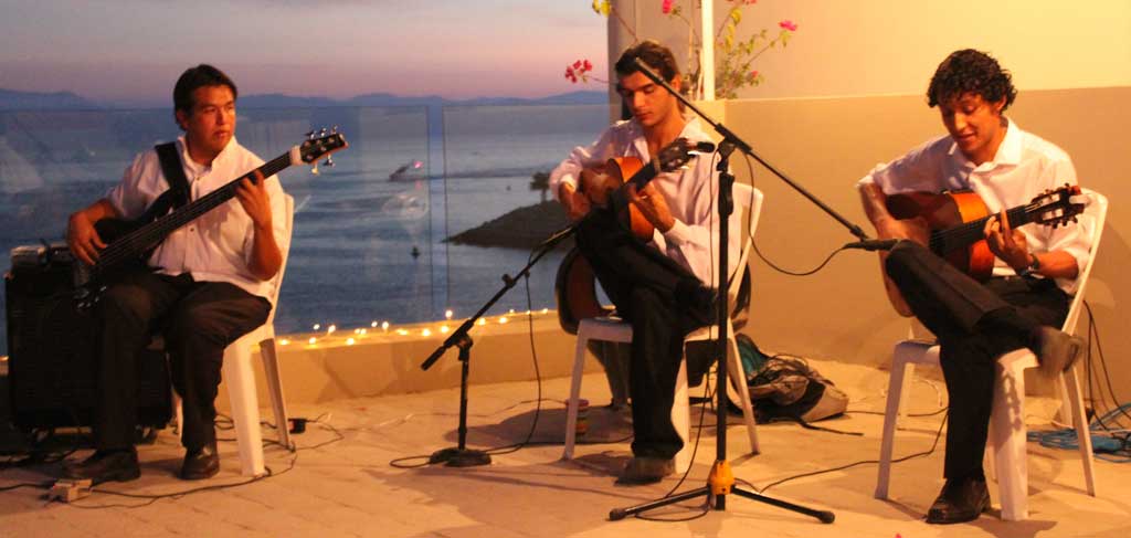 Introduction to La Cruz promotion