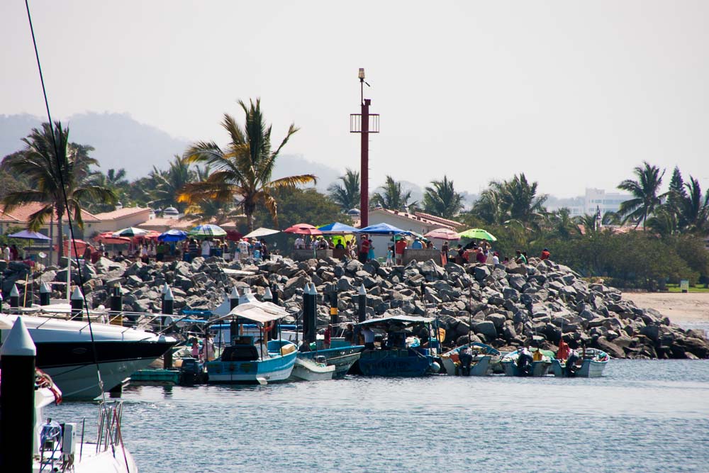 La Cruz de Huanacaxtle Sunday Market